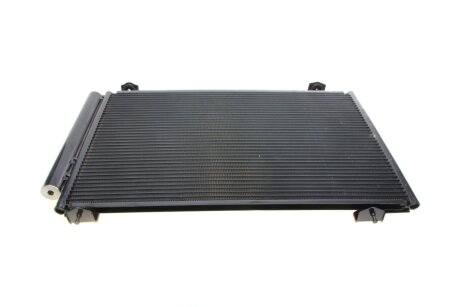 Радіатор кондиціонера TOYOTA AVENSIS/ COROLLA 20D4d/22D4d 05- van Wezel 53005394