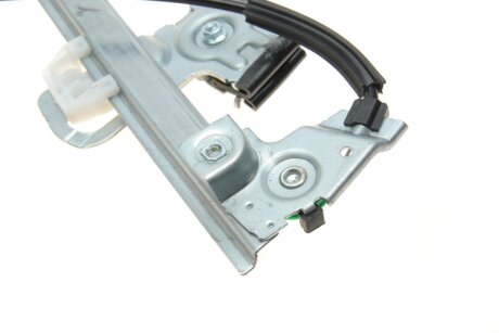 Механизм стеклоподъемника двери передней правой SKODA OCTAVIA van Wezel 7620262