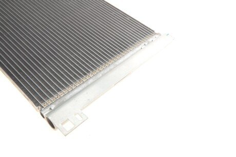 Конденсор кондиционера TRANSPORTER T5 ALL 03- van Wezel 58005236