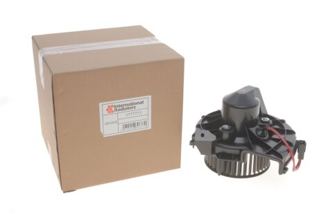 Моторчик (вентилятор) пічки van Wezel 3777773 на Опель Комбо