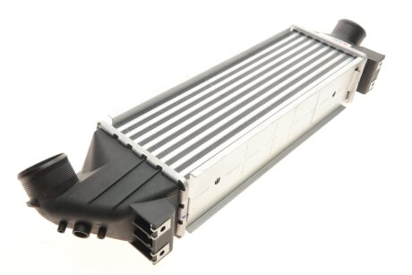 Радиатор интеркулера van Wezel 18004315