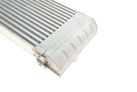 Радіатор інтеркулера van Wezel 18014726