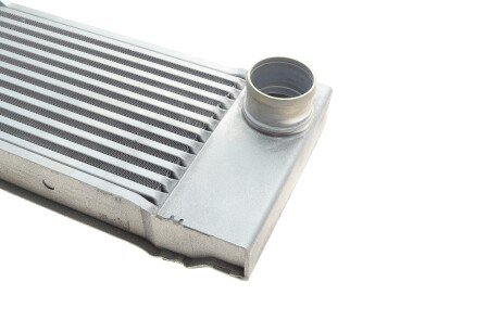 Радиатор интеркулера van Wezel 30004473