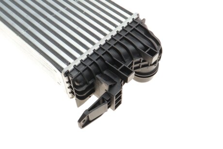 Радіатор інтеркулера van Wezel 30014700