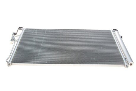 Радиатор кондиционера HYUNDAI Santa Fe [MK II] (2006->) (пр-воVan Wezel) van Wezel 82005175