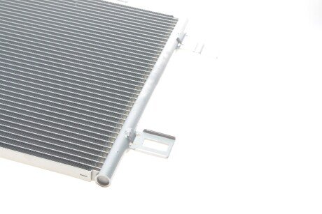 Радиатор кондиционера MERCEDES A-CLASS W169/B-CLASS W245 van Wezel 30005382