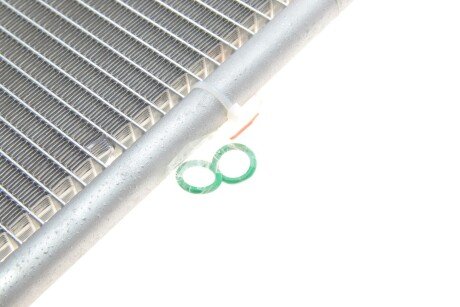 Радиатор кондиционера NISSAN; OPEL; RENAULT van Wezel 37005480