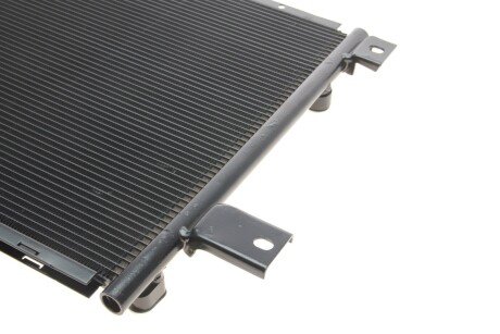 Радіатор кондиціонера TOYOTA AVENSIS/ COROLLA 20D4d/22D4d 05- van Wezel 53005409