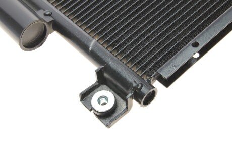 Радіатор кондиціонера TOYOTA AVENSIS/ COROLLA 20D4d/22D4d 05- van Wezel 53005409