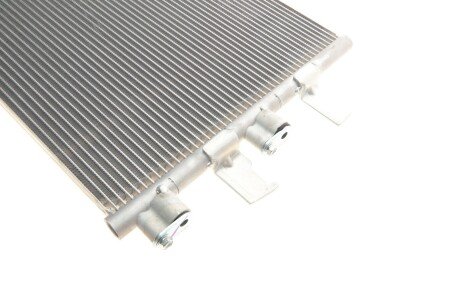 Радіатор кондиціонера van Wezel 06015702