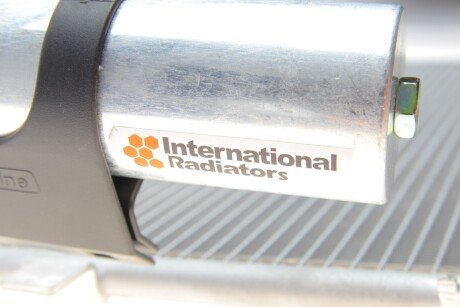 Радіатор кондиціонера van Wezel 13015281