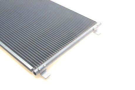 Радіатор кондиціонера van Wezel 13015290