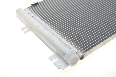 Радіатор кондиціонера van Wezel 37005367