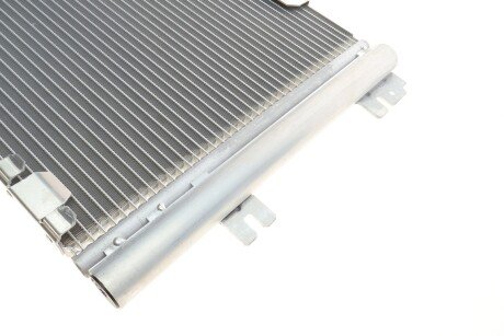 Радіатор кондиціонера van Wezel 37005384