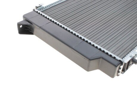 Радіатор охолодження двигуна van Wezel 03002089