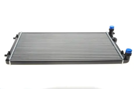 Радіатор охолодження двигуна Van Wezel 03002155