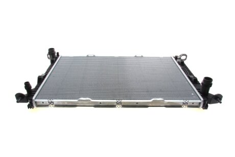 Радиатор охлаждения двигателя van Wezel 03002290