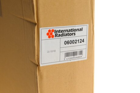 Радиатор охлаждения двигателя van Wezel 06002124