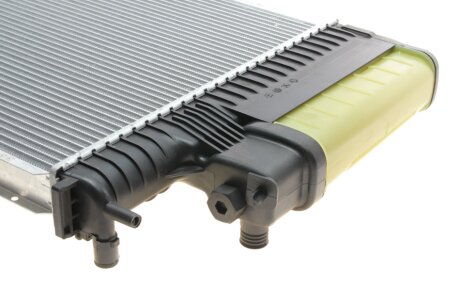 Радиатор охлаждения двигателя van Wezel 06002124