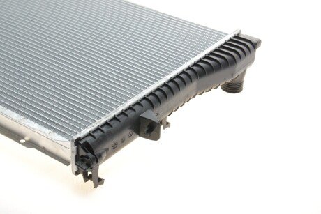 Радиатор охлаждения двигателя van Wezel 06002170