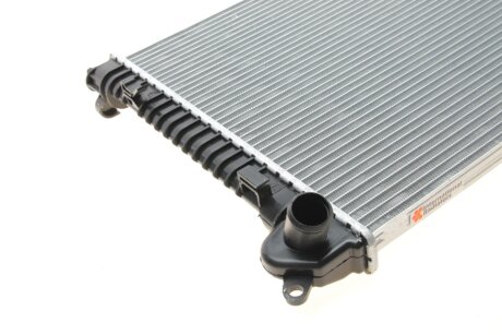 Радиатор охлаждения двигателя van Wezel 06002314