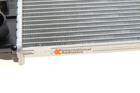 Радиатор охлаждения двигателя van Wezel 06002314