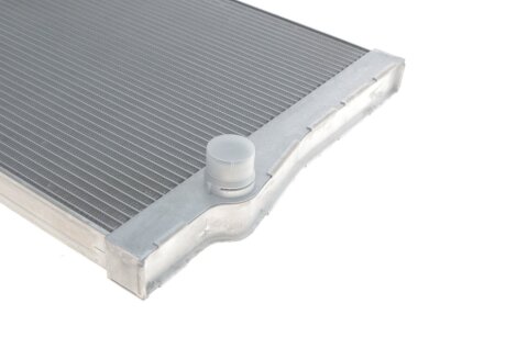 Радіатор охолодження двигуна van Wezel 06002471