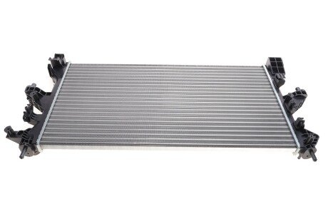 Радиатор охлаждения двигателя van Wezel 09012716