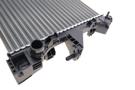 Радиатор охлаждения двигателя van Wezel 09012716