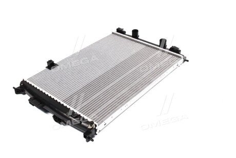 Радиатор охлаждения двигателя van Wezel 13002280