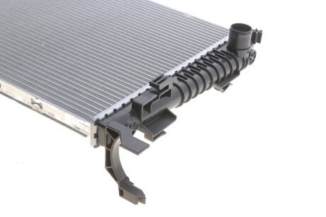 Радиатор охлаждения двигателя van Wezel 15002005