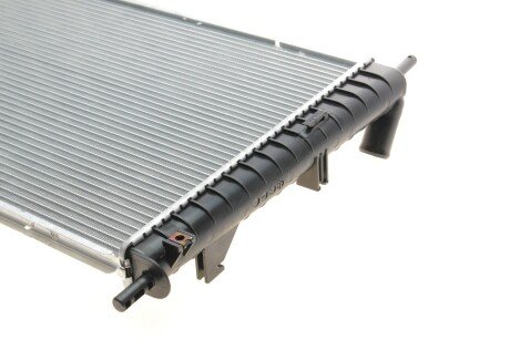 Радіатор охолодження двигуна van Wezel 18002335