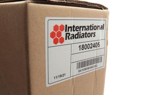 Радіатор охолодження двигуна van Wezel 18002405