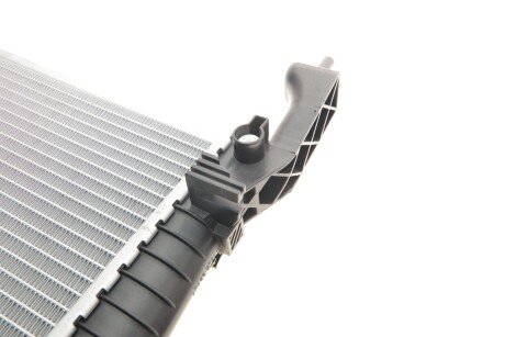 Радіатор охолодження двигуна van Wezel 18002405