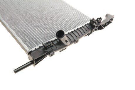 Радіатор охолодження двигуна van Wezel 18002405