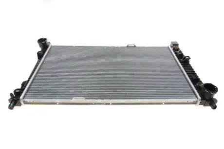 Радіатор охолодження двигуна Van Wezel 30002286