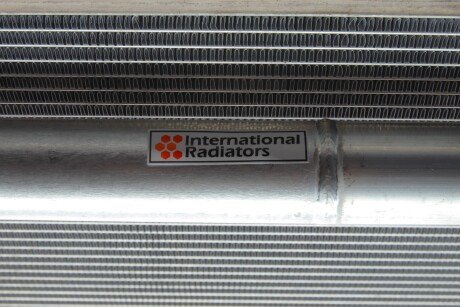 Радиатор охлаждения двигателя van Wezel 30015704