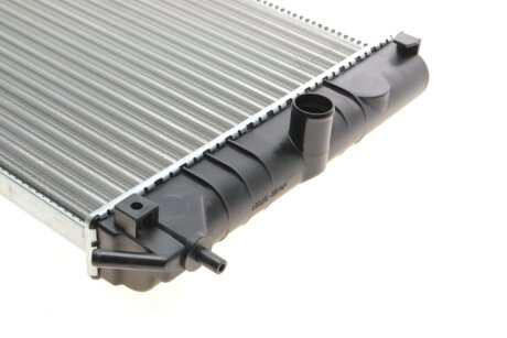 Радиатор охлаждения двигателя van Wezel 37002119