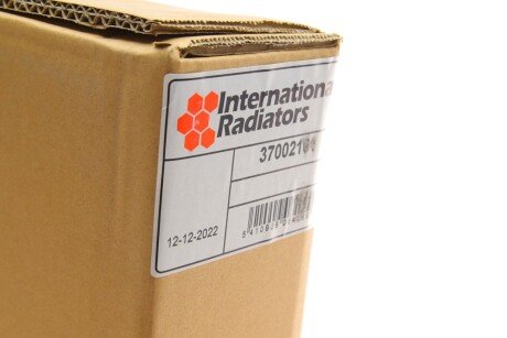 Радиатор охлаждения двигателя van Wezel 37002161