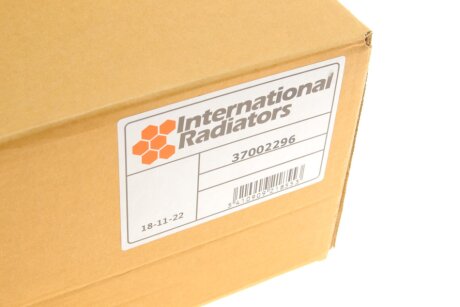 Радиатор охлаждения двигателя van Wezel 37002296