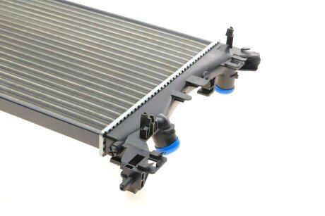 Радіатор охолодження двигуна van Wezel 37002408