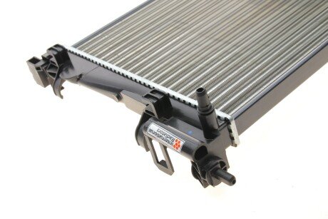 Радіатор охолодження двигуна van Wezel 37002408