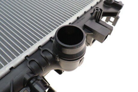 Радиатор охлаждения двигателя van Wezel 37012704