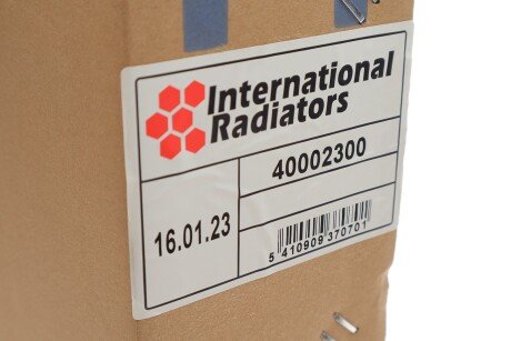 Радіатор охолодження двигуна van Wezel 40002300