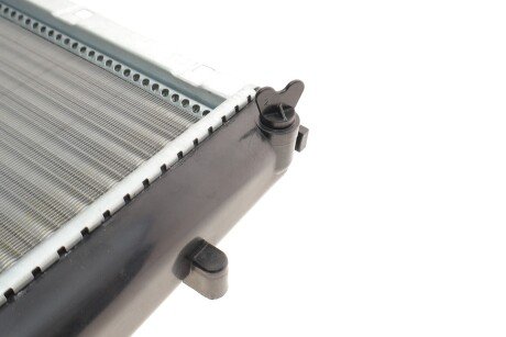 Радиатор охлаждения двигателя van Wezel 43002215