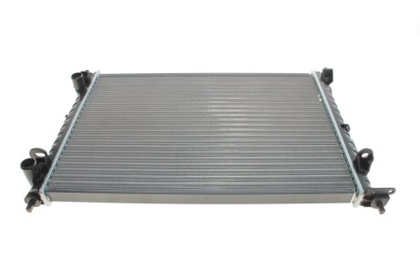 Радиатор охлаждения двигателя van Wezel 43002259 на Рено Лагуна 1