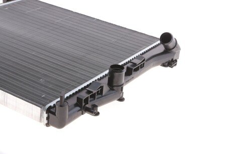 Радіатор охолодження двигуна van Wezel 43002309