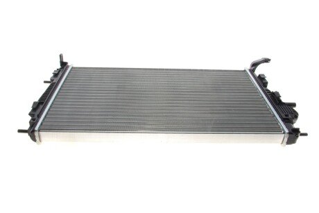 Радиатор охлаждения двигателя van Wezel 43002414