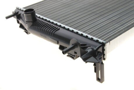 Радиатор охлаждения двигателя van Wezel 43002414