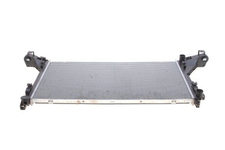 Радіатор охолодження двигуна van Wezel 43002561 на Рено Мастер 3